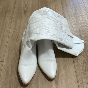 BILLINI URSON BOOTS WHITE